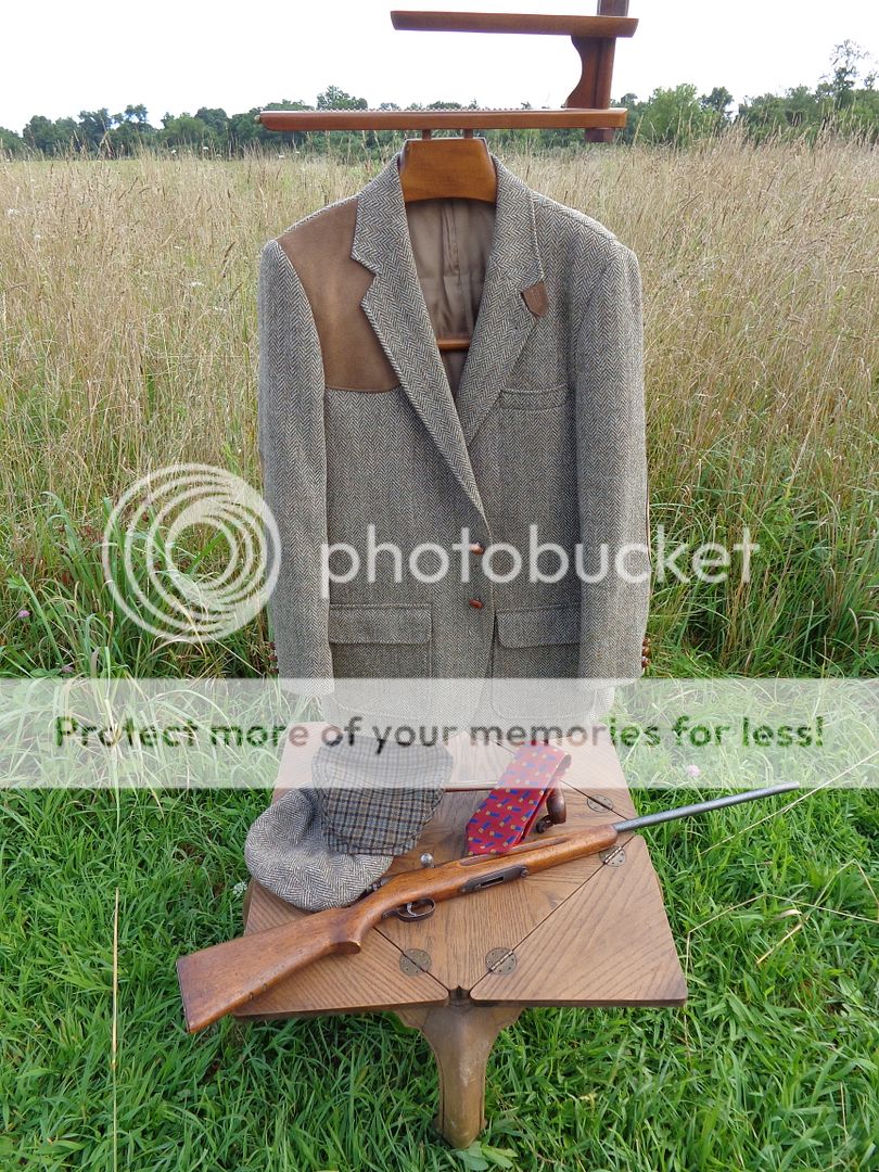 SOLD! Harris Tweed Halfbelt Shooting Jacket. c. 42L. Made by Chris